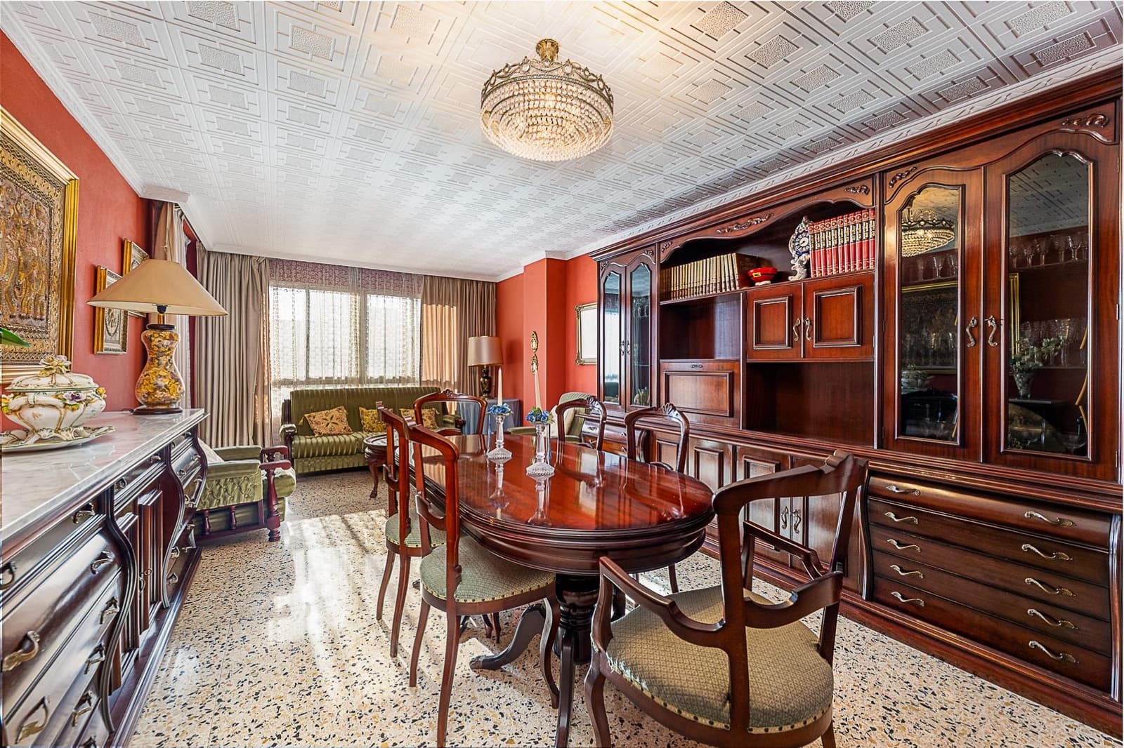4 bedroom Flat for sale in Palma de Mallorca - € 415,000 (Ref: 9599480)