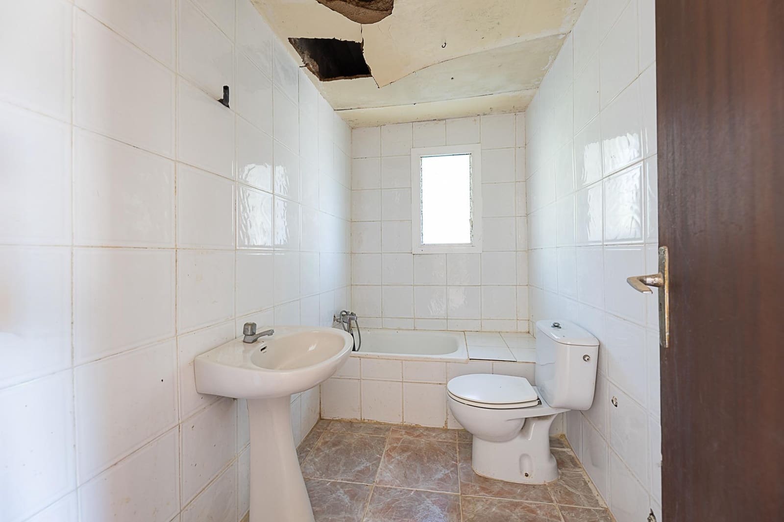 Finca/Country House for sale in Bunyola - € 206,000 (Ref: 9637499)