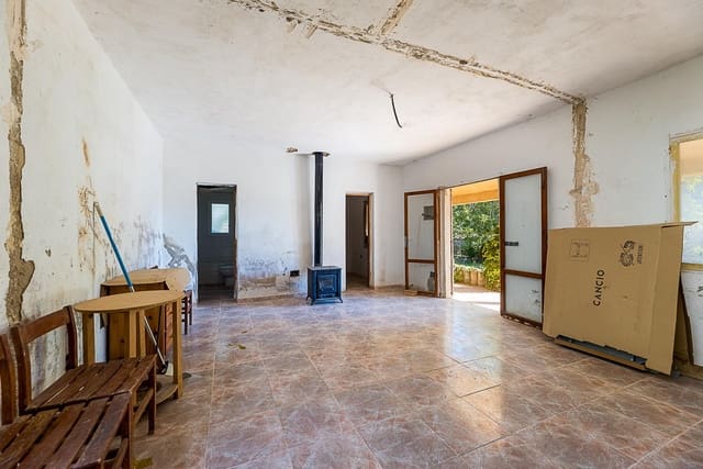 Finca/Country House for sale in Bunyola - € 206,000 (Ref: 9637499)