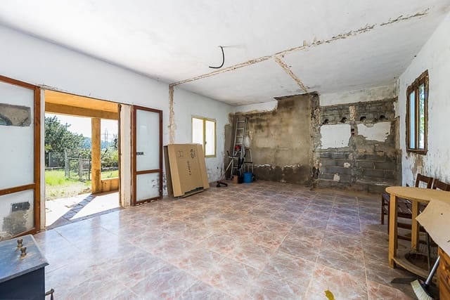 Finca/Country House for sale in Bunyola - € 206,000 (Ref: 9637499)