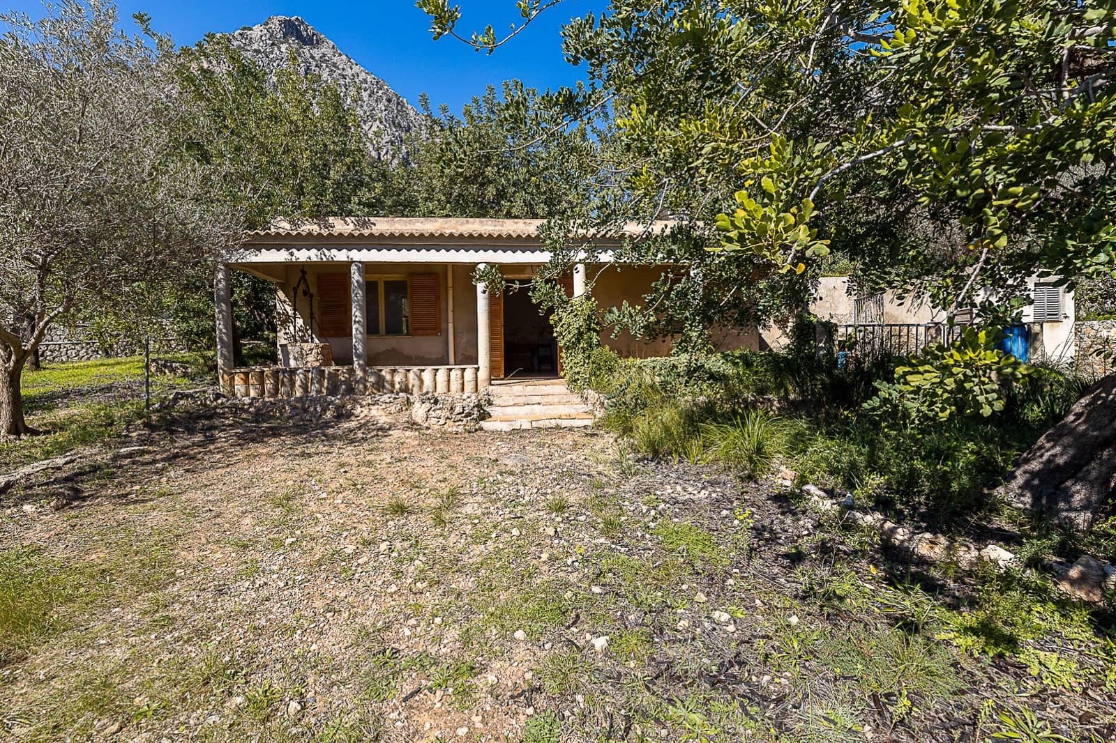 Finca/Country House for sale in Bunyola - € 206,000 (Ref: 9637499)