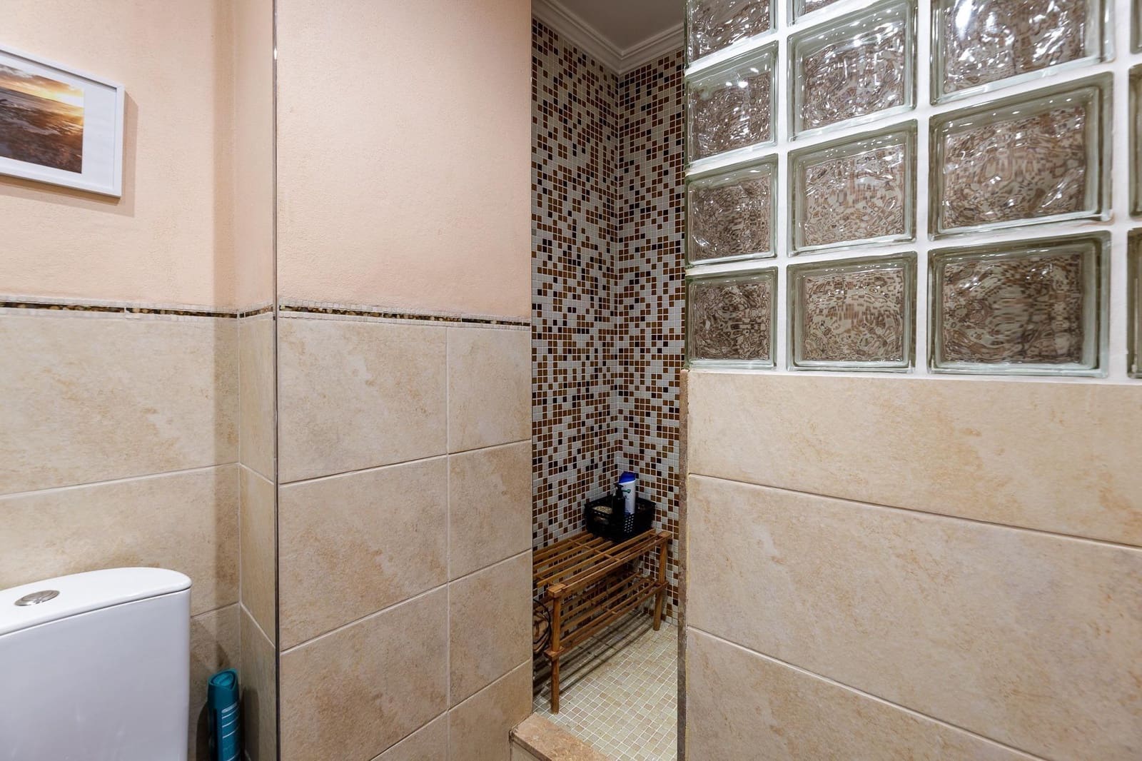 3 bedroom Flat for sale in Palma de Mallorca with garage - € 398,000 (Ref: 9726590)