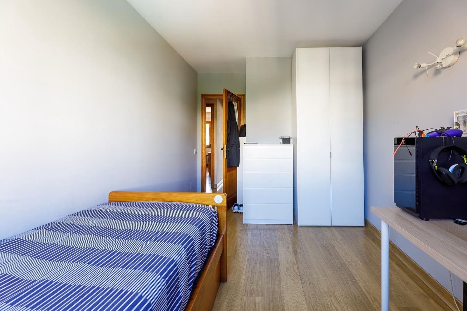 3 bedroom Flat for sale in Palma de Mallorca with garage - € 398,000 (Ref: 9726590)