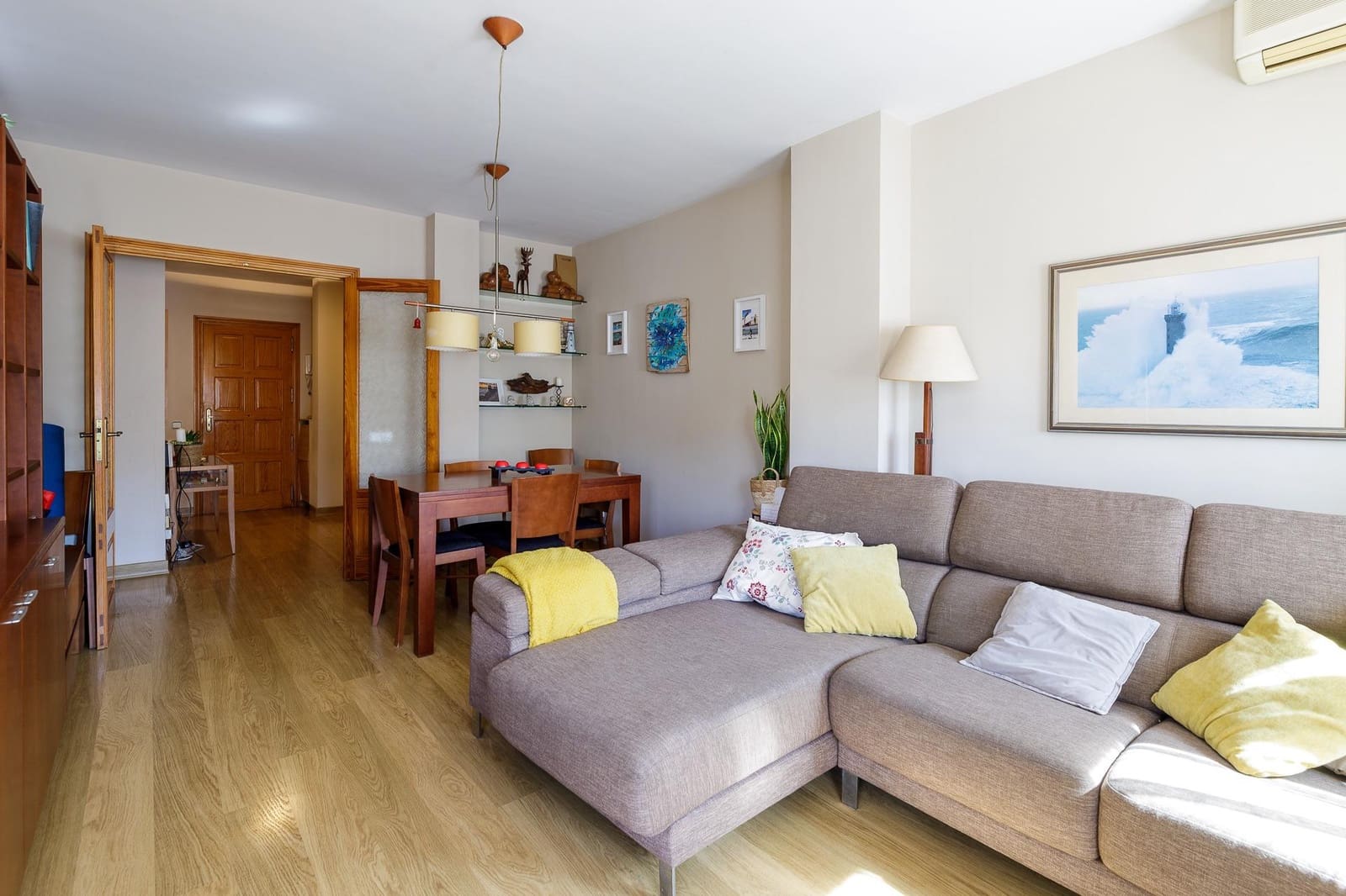 3 bedroom Flat for sale in Palma de Mallorca - € 370,000 (Ref: 9726591)