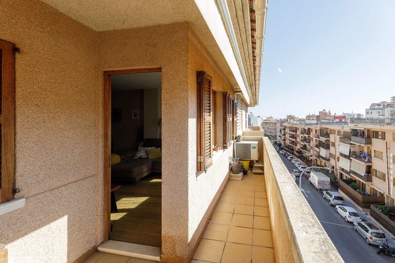 3 bedroom Flat for sale in Palma de Mallorca - € 370,000 (Ref: 9726591)