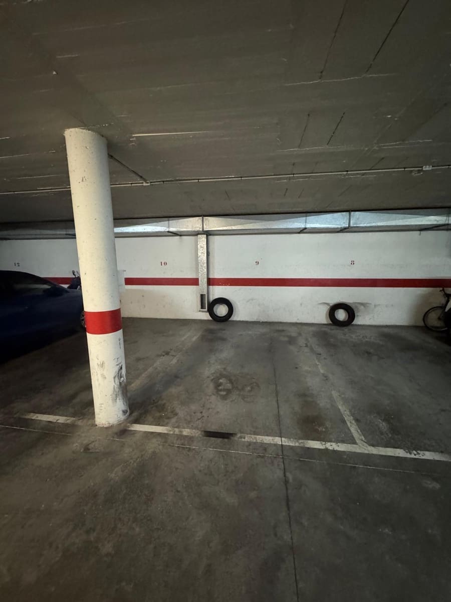 3 bedroom Flat for rent in Palma de Mallorca with pool garage - € 1,800 (Ref: 9738487)