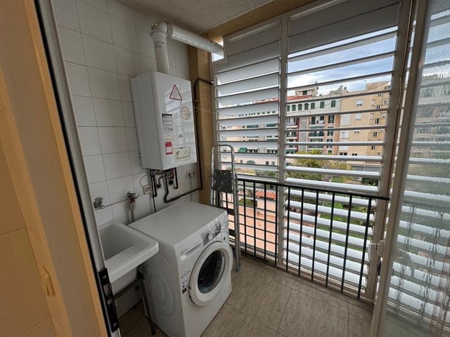 Appartement de 3 chambres à louer à Palma de Mallorca avec piscine garage - 1 800 € (Ref: 9738487)