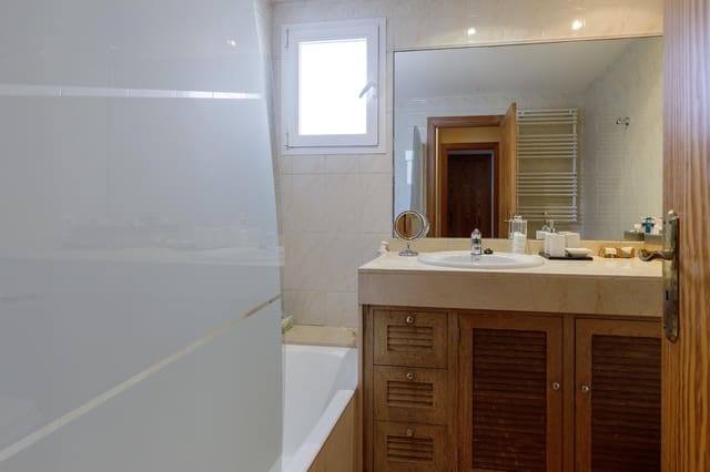 3 sypialnia Dom blizniak na sprzedaż w Marratxí z garażem - 590 000 € (Ref: 9755605)