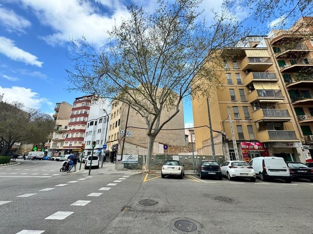 Tontti myytävänä paikassa Palma de Mallorca - 980 000 € (Ref: 9783069)