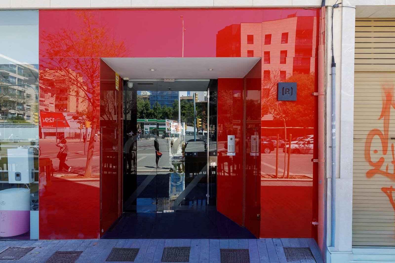 3 bedroom Flat for sale in Palma de Mallorca with pool garage - € 799,000 (Ref: 9788351)