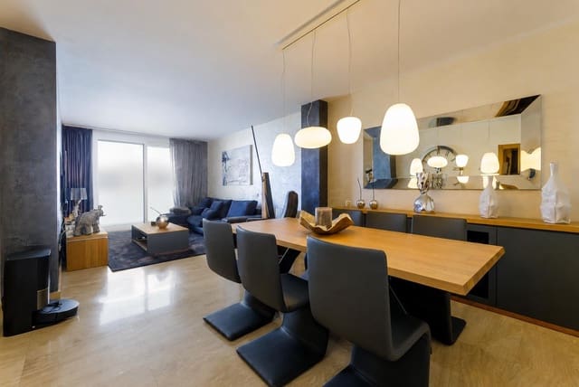 Piso de 3 habitaciones en Palma de Mallorca en venta con piscina garaje - 764.000 € (Ref: 9788351)
