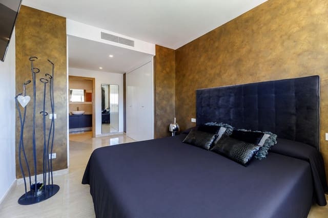 Piso de 3 habitaciones en Palma de Mallorca en venta con piscina garaje - 764.000 € (Ref: 9788351)