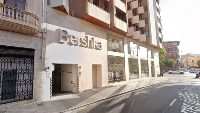 Autotalli vuokrattavana paikassa Centro, Palma de Mallorca - 200 € (Ref: 9804249)