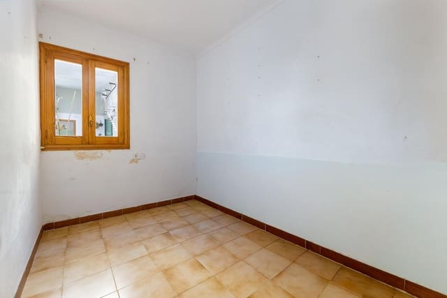 3 soveværelse Lejlighed til salg i Plaça de Toros, Palma de Mallorca - € 358.000 (Ref: 9806426)