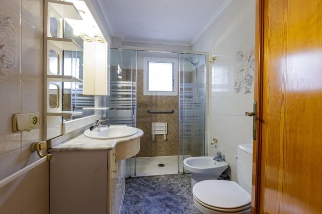 3 soveværelse Lejlighed til salg i Plaça de Toros, Palma de Mallorca - € 358.000 (Ref: 9806426)