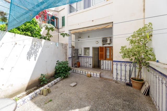 3 soveværelse Lejlighed til salg i Plaça de Toros, Palma de Mallorca - € 358.000 (Ref: 9806426)