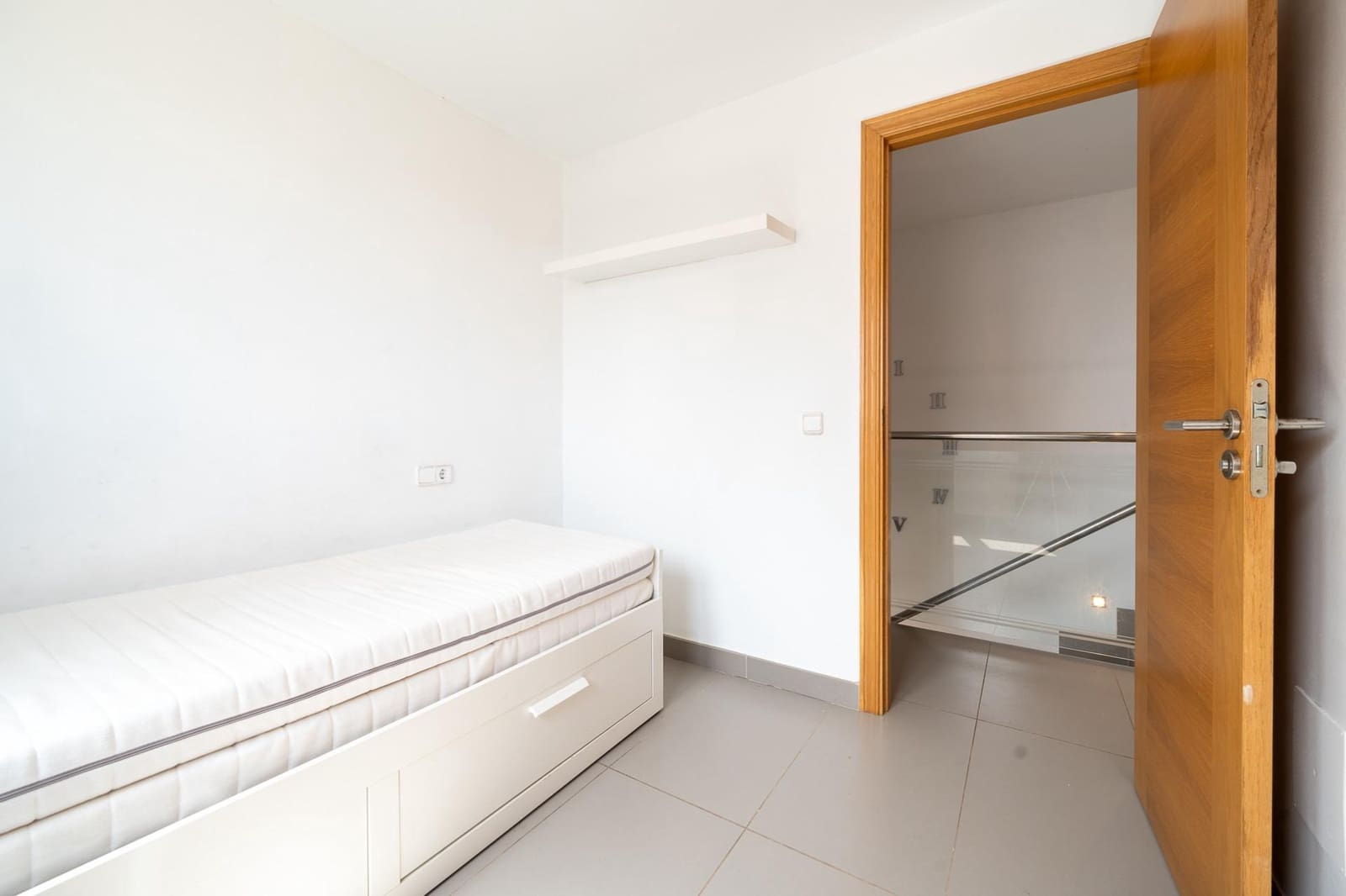 3 quarto Moradia Geminada para venda em Portocolom com garagem - 489 000 € (Ref: 9807889)