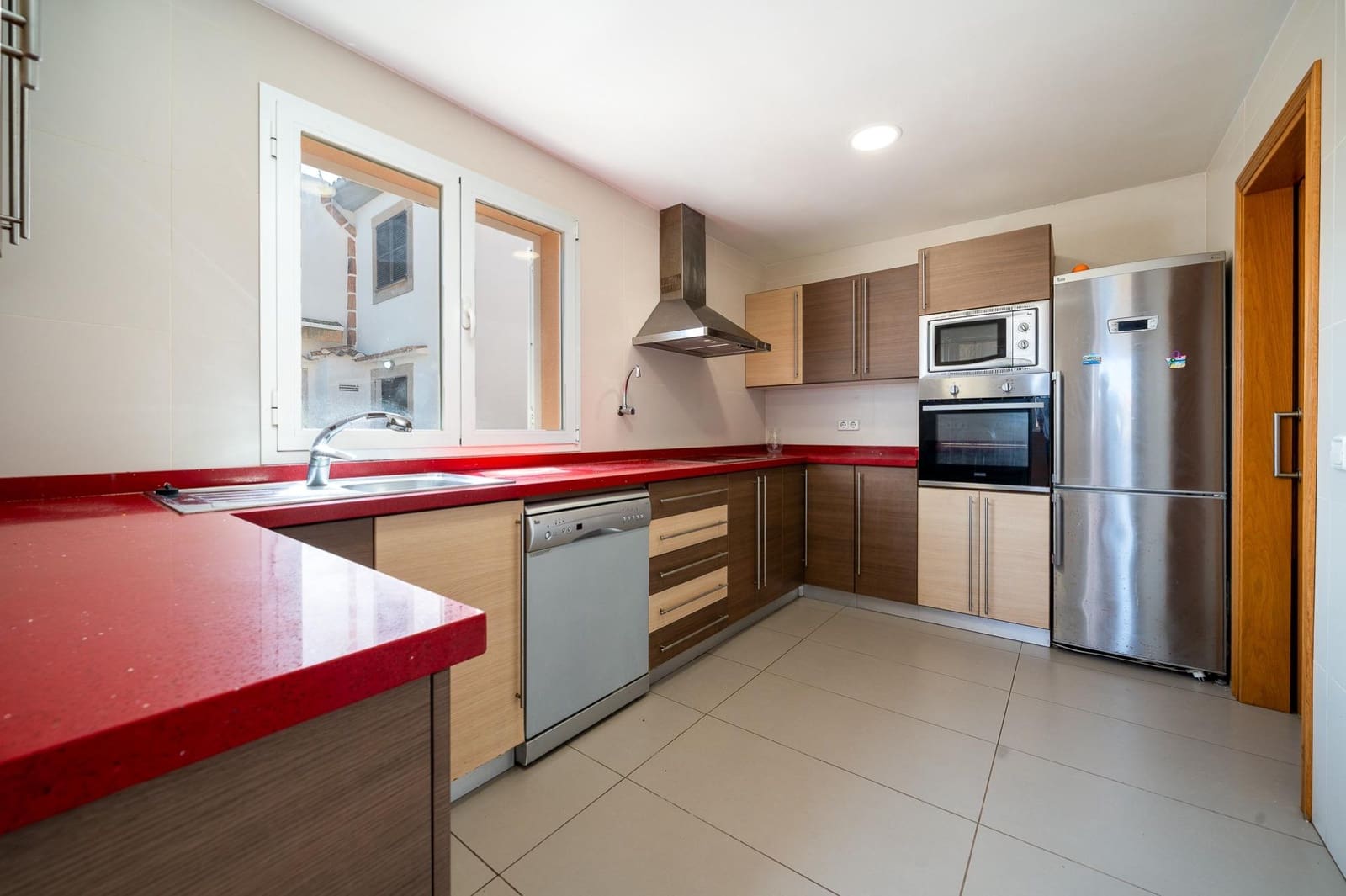 3 quarto Moradia Geminada para venda em Portocolom com garagem - 489 000 € (Ref: 9807889)