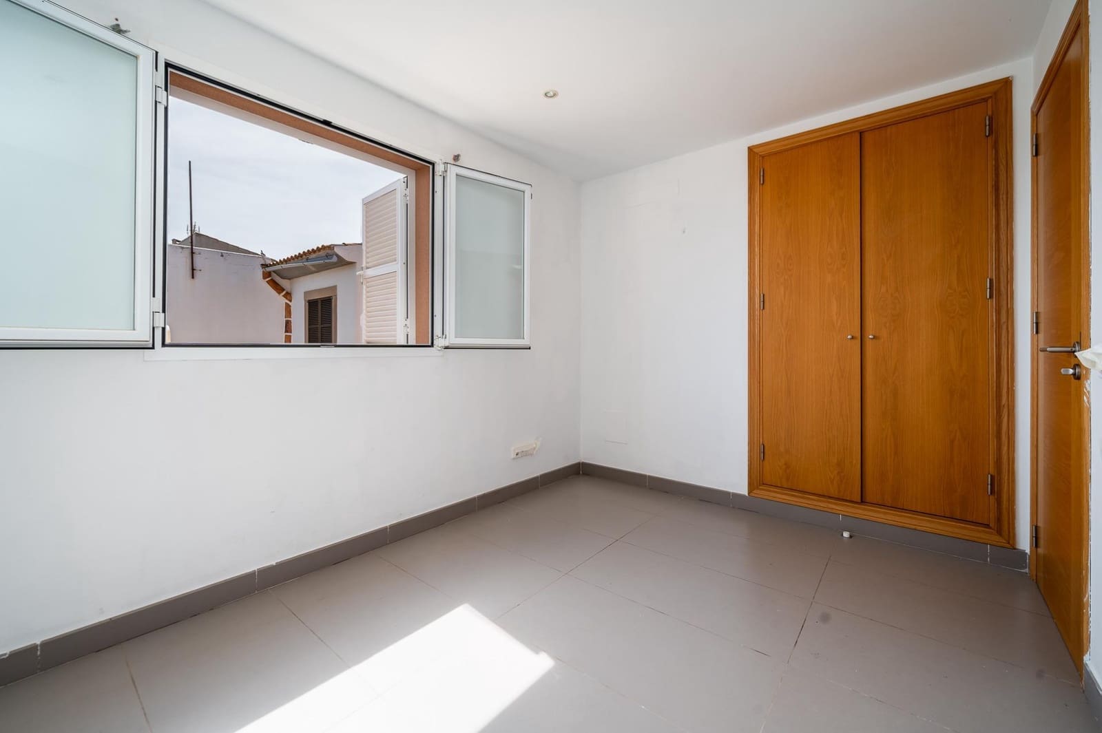 3 quarto Moradia Geminada para venda em Portocolom com garagem - 489 000 € (Ref: 9807889)