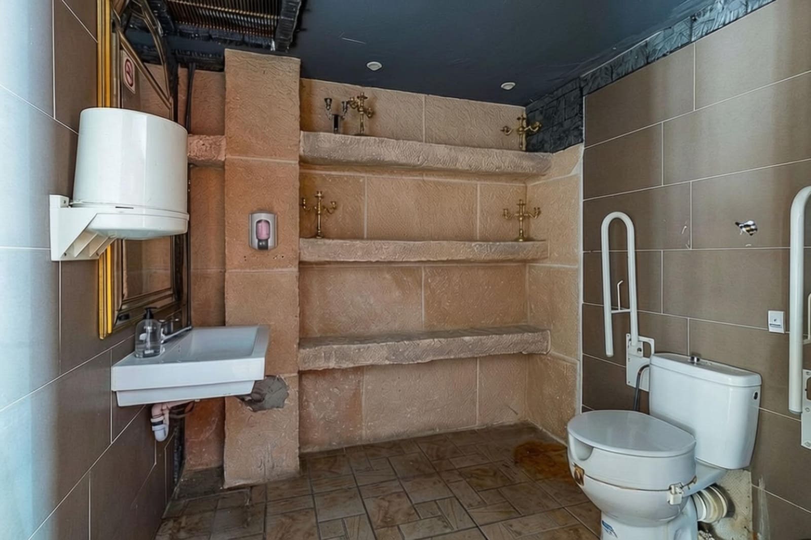 Local Comercial en Palma de Mallorca en venta - 295.000 € (Ref: 9818137)