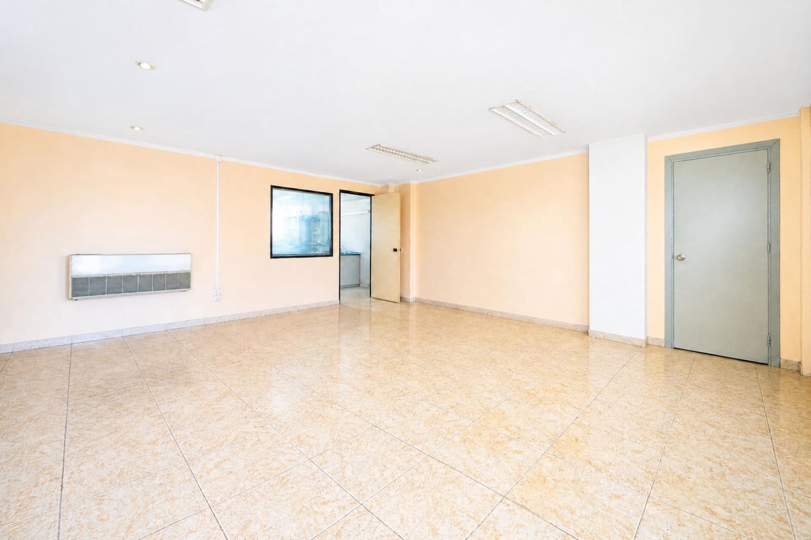 Gewerbe zu verkaufen in Palma de Mallorca mit Garage - 790.000 € (Ref: 9839173)