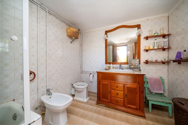 3 quarto Quinta/Casa Rural para venda em Sant Joan com piscina garagem - 599 000 € (Ref: 9861836)
