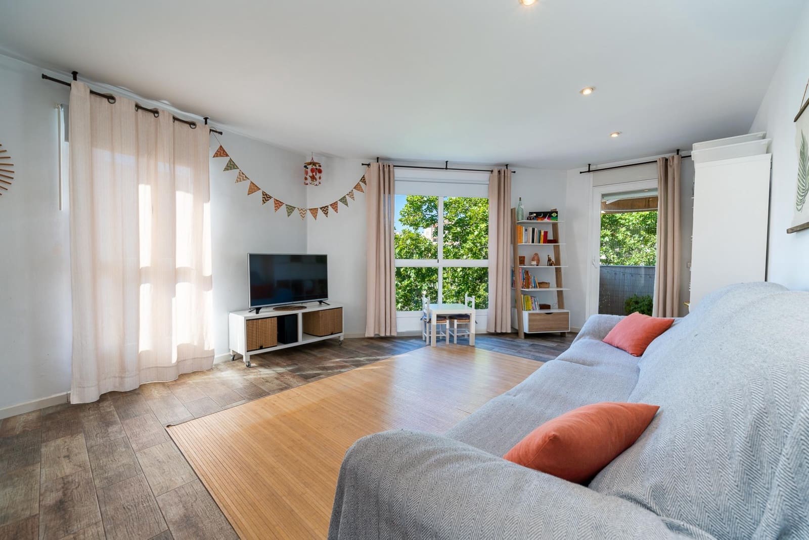 Ático de 3 habitaciones en Palma de Mallorca en venta - 380.000 € (Ref: 9866944)