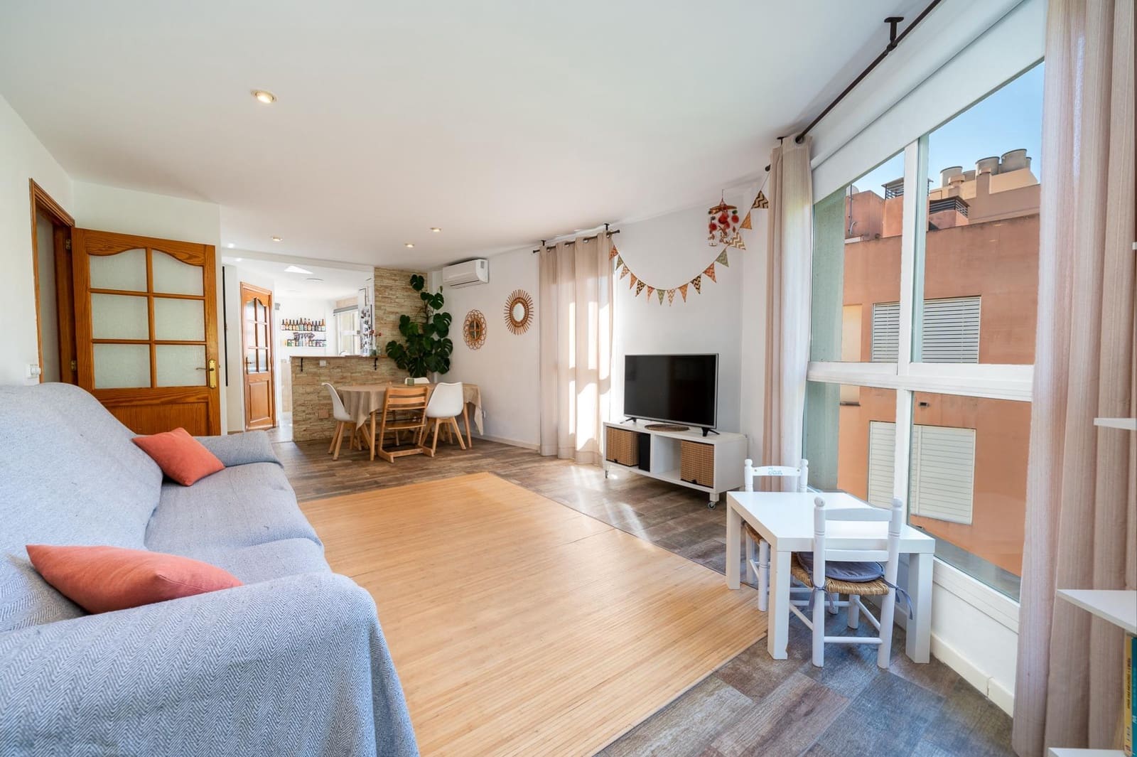 Ático de 3 habitaciones en Palma de Mallorca en venta - 380.000 € (Ref: 9866944)