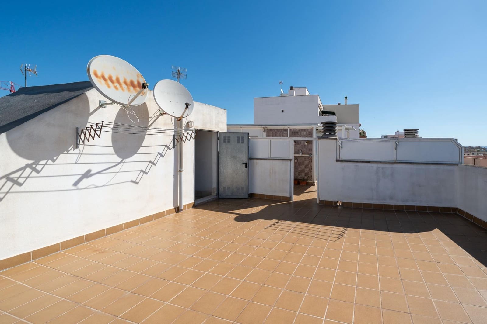 Ático de 3 habitaciones en Palma de Mallorca en venta - 380.000 € (Ref: 9866944)