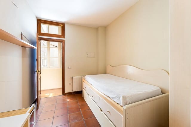 3 makuuhuone Huoneisto vuokrattavana paikassa Centro, Palma de Mallorca - 1 900 € (Ref: 9868537)
