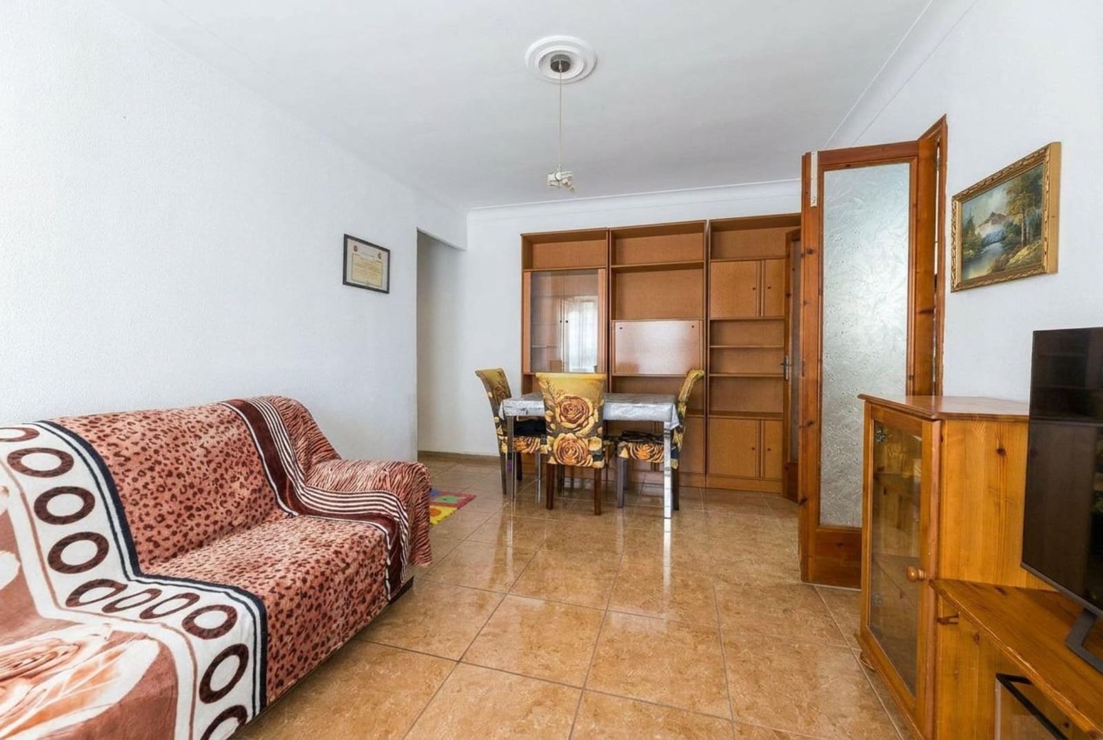Piso de 3 habitaciones en Palma de Mallorca en venta - 240.000 € (Ref: 9907503)