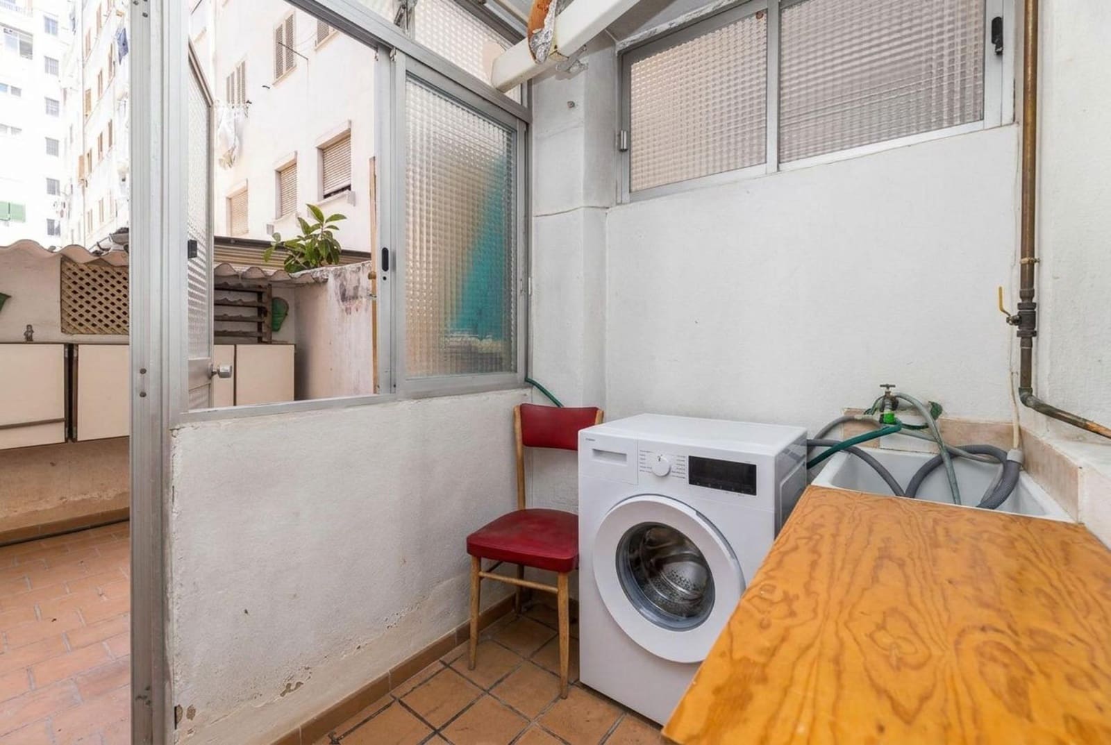 3 bedroom Flat for sale in Palma de Mallorca - € 418,000 (Ref: 9934159)