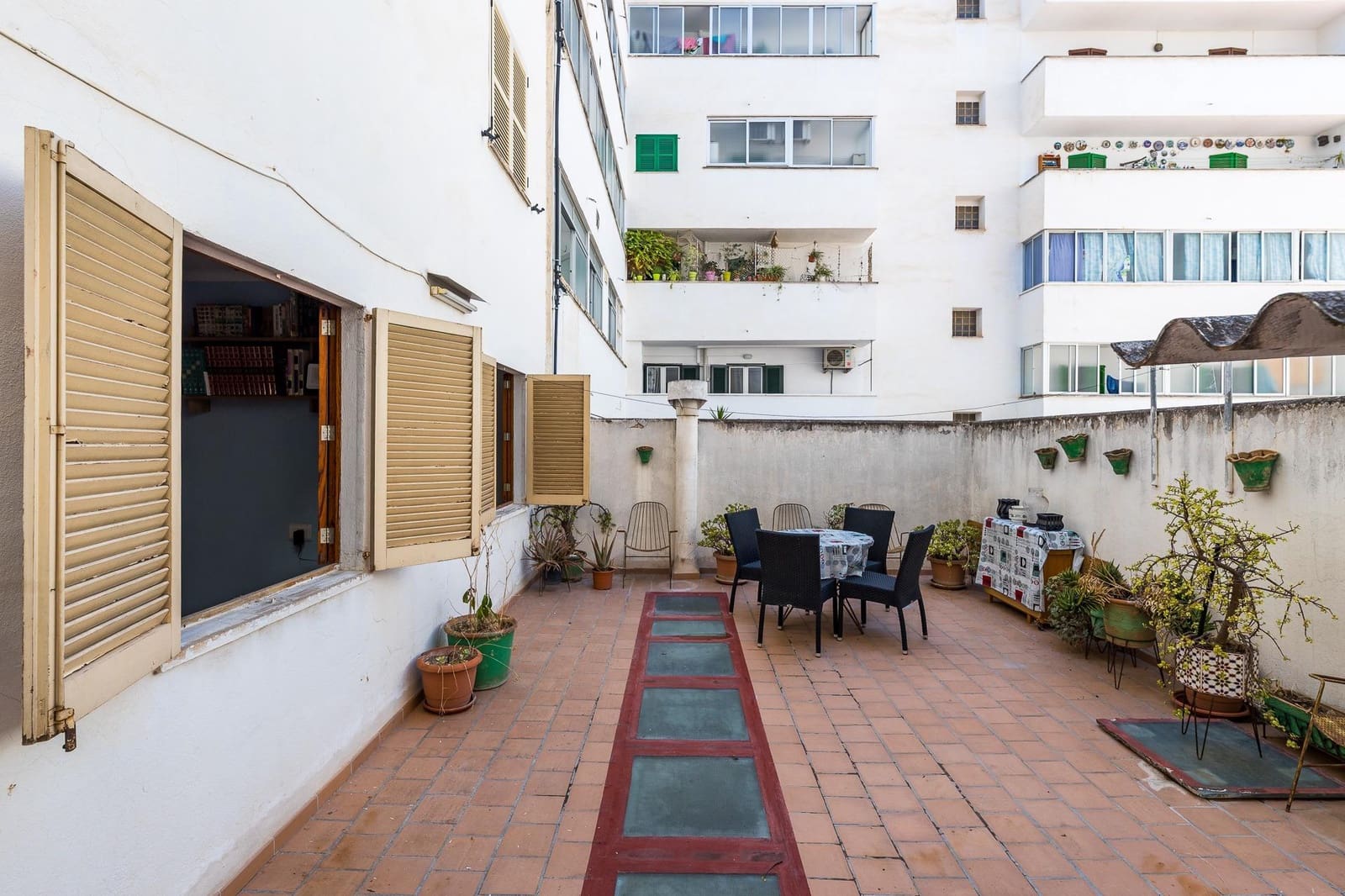 3 bedroom Flat for sale in Palma de Mallorca - € 418,000 (Ref: 9934159)