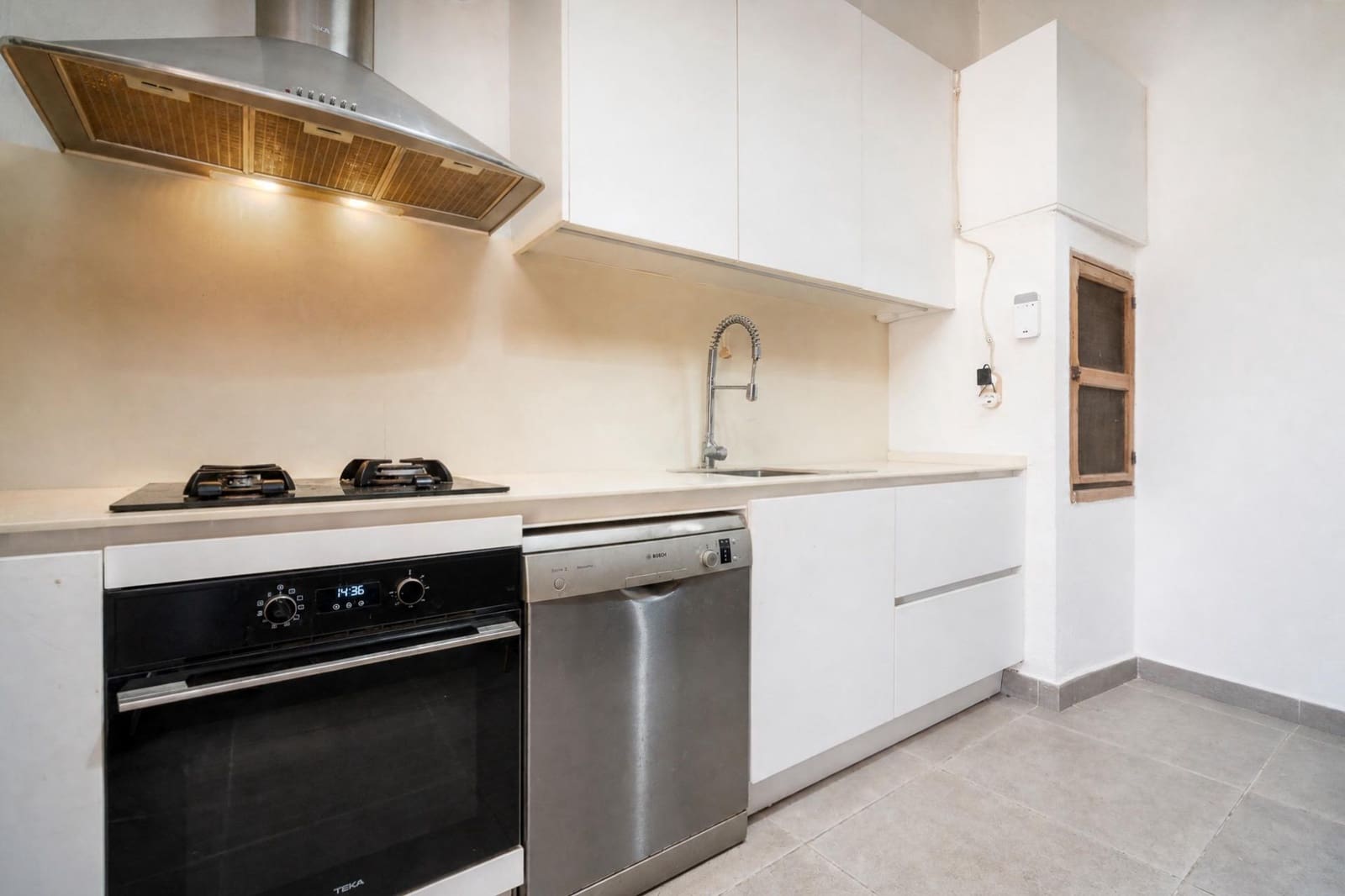 2 bedroom Finca/Country House for sale in Sant Joan - € 370,000 (Ref: 9936345)