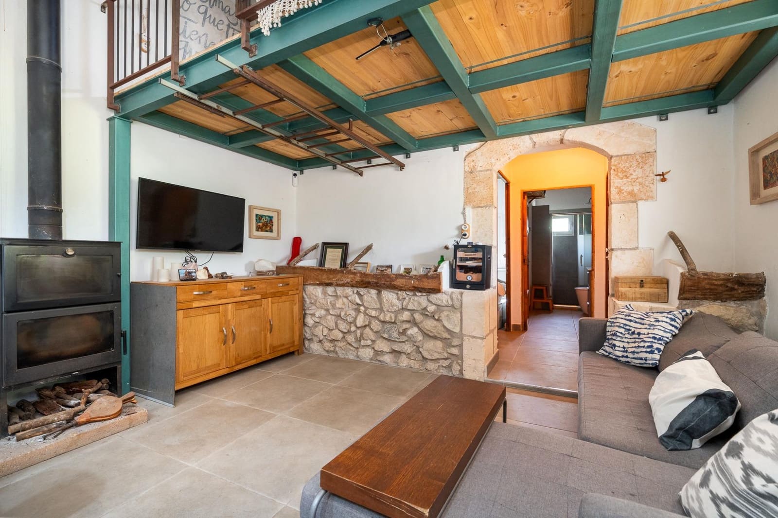 2 bedroom Finca/Country House for sale in Sant Joan - € 370,000 (Ref: 9936345)