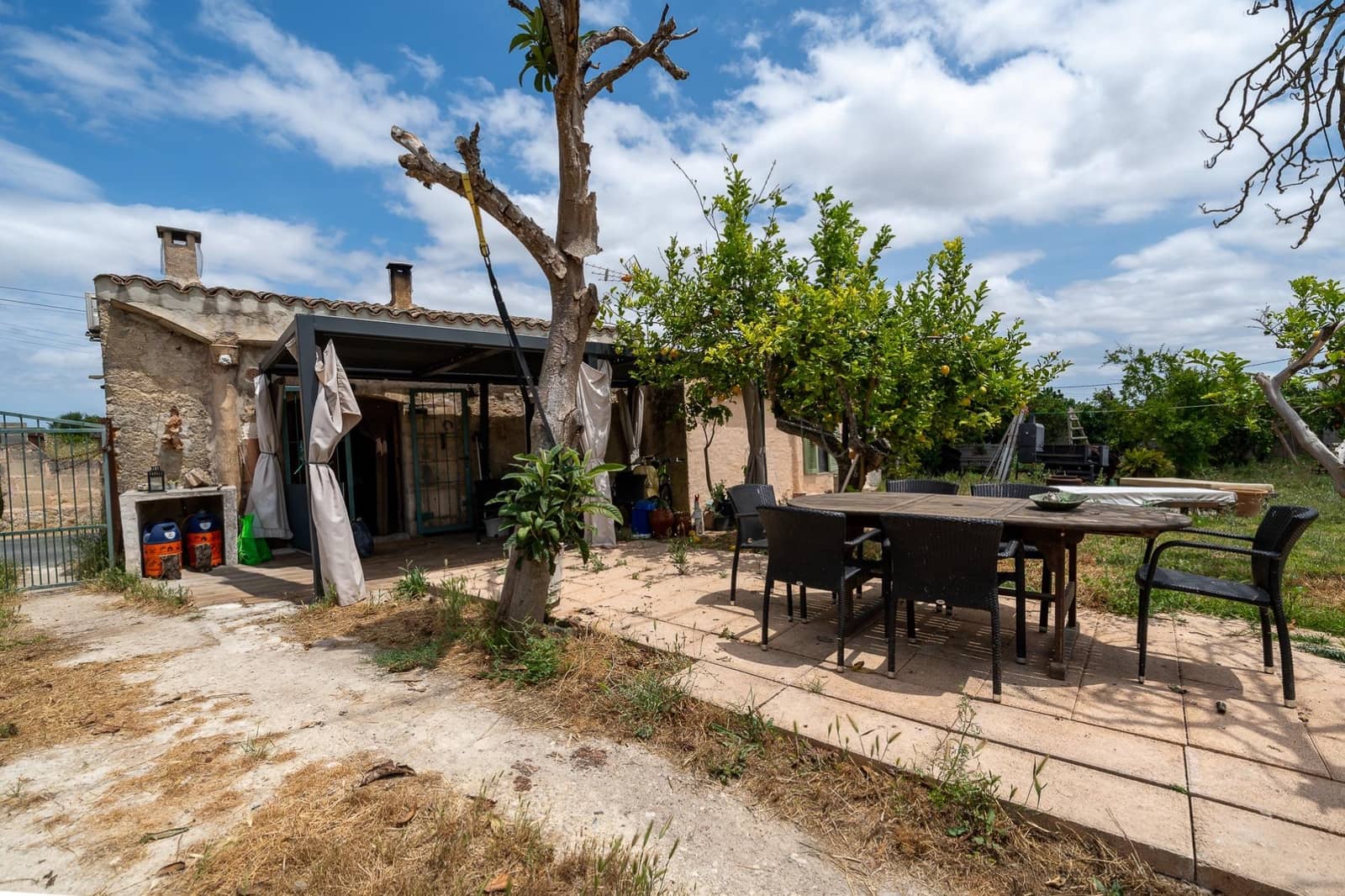2 bedroom Finca/Country House for sale in Sant Joan - € 370,000 (Ref: 9936345)