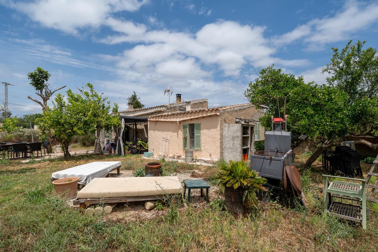 2 bedroom Finca/Country House for sale in Sant Joan - € 370,000 (Ref: 9936345)