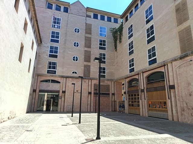 Garage til salg i La Missió, Palma de Mallorca - € 135.000 (Ref: 9954199)