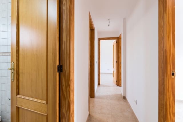 3 soverom Rekkehus til leie i Palma de Mallorca med garasje - € 2 300 (Ref: 9973281)