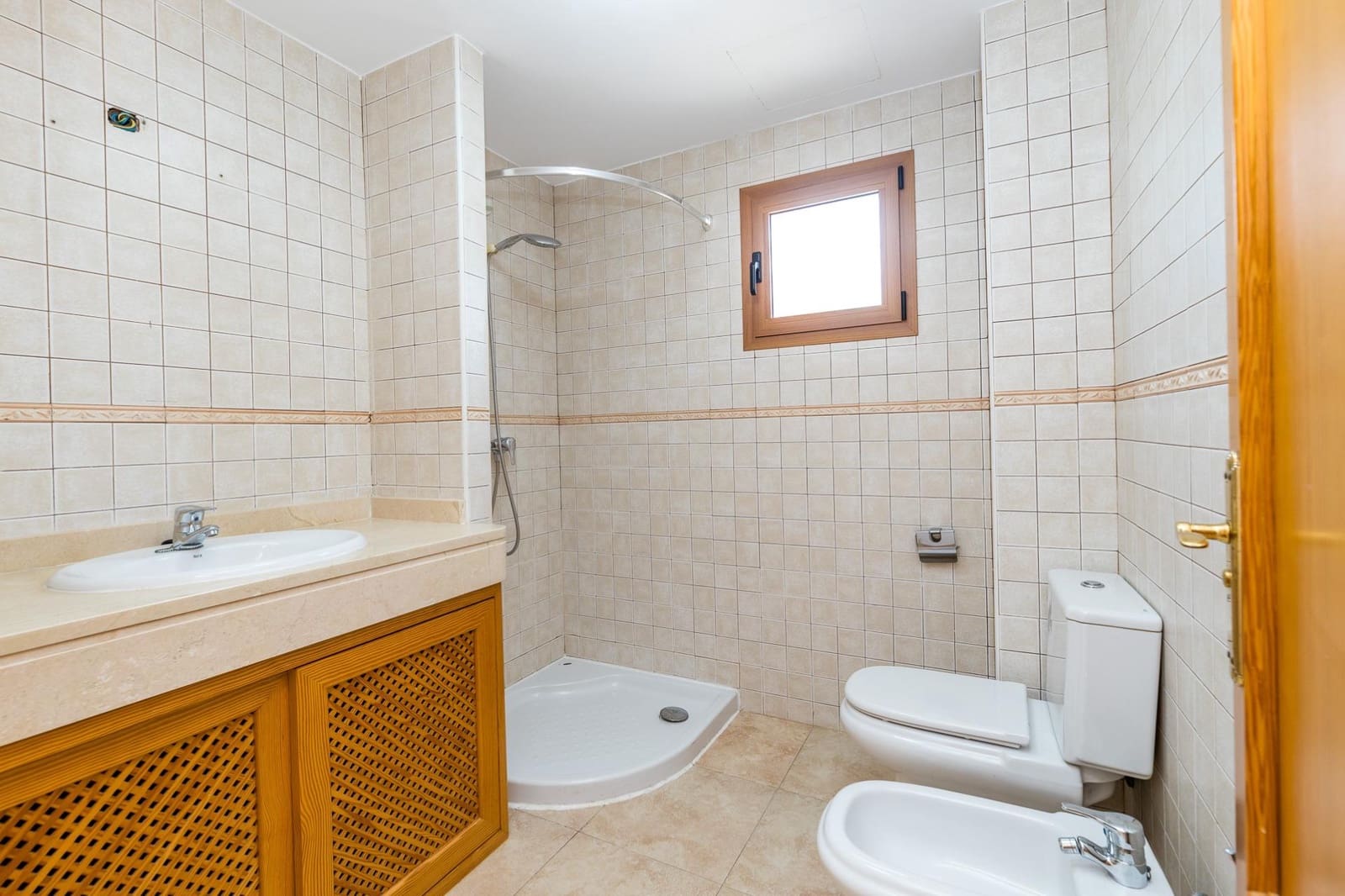 3 sovrum Radhus att hyra i Palma de Mallorca med garage - 2 300 € (Ref: 9973281)
