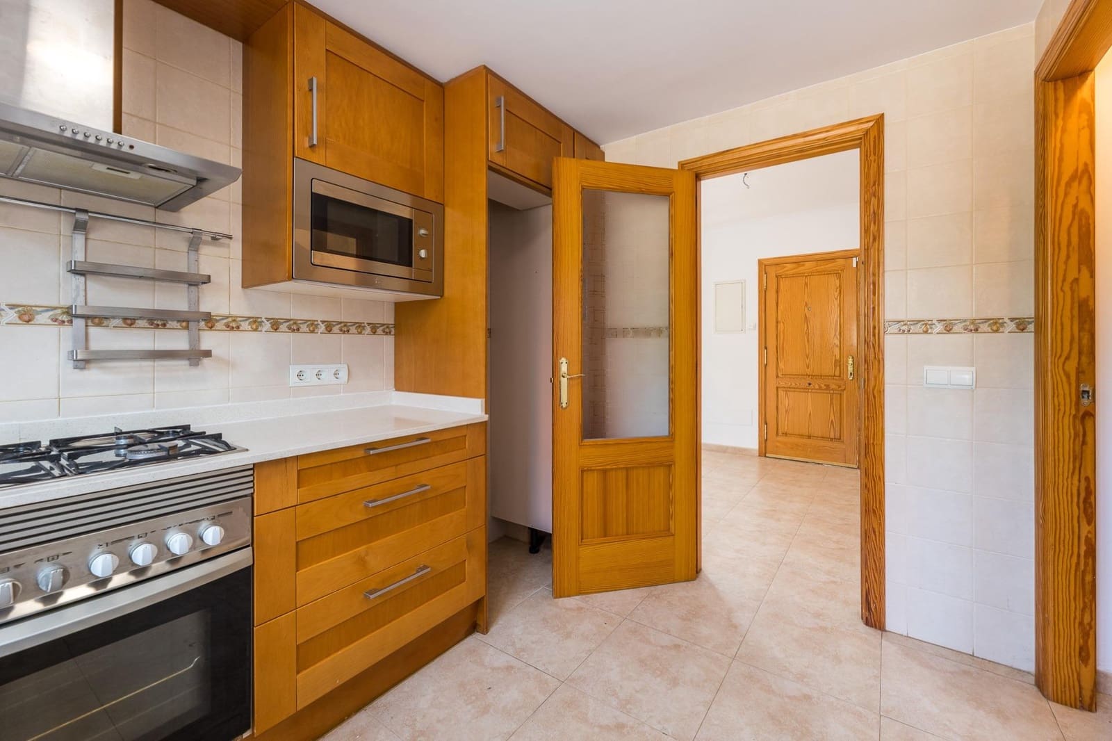 3 sovrum Radhus att hyra i Palma de Mallorca med garage - 2 300 € (Ref: 9973281)