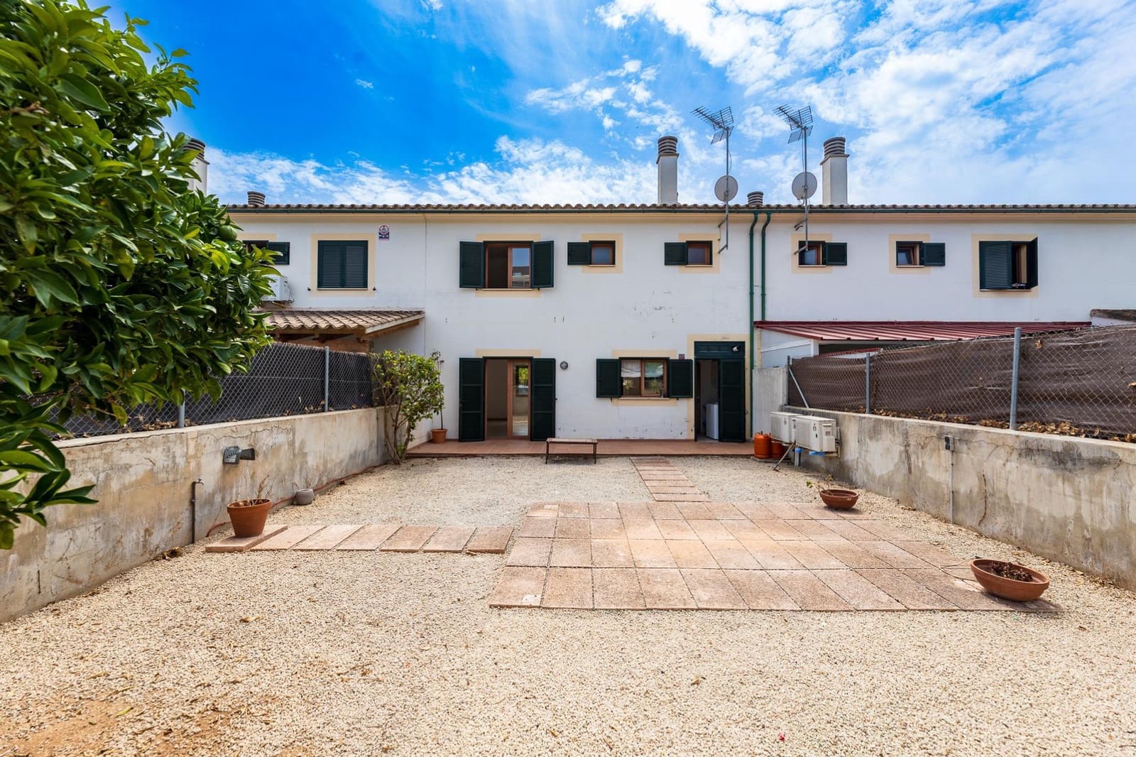 3 sovrum Radhus att hyra i Palma de Mallorca med garage - 2 300 € (Ref: 9973281)