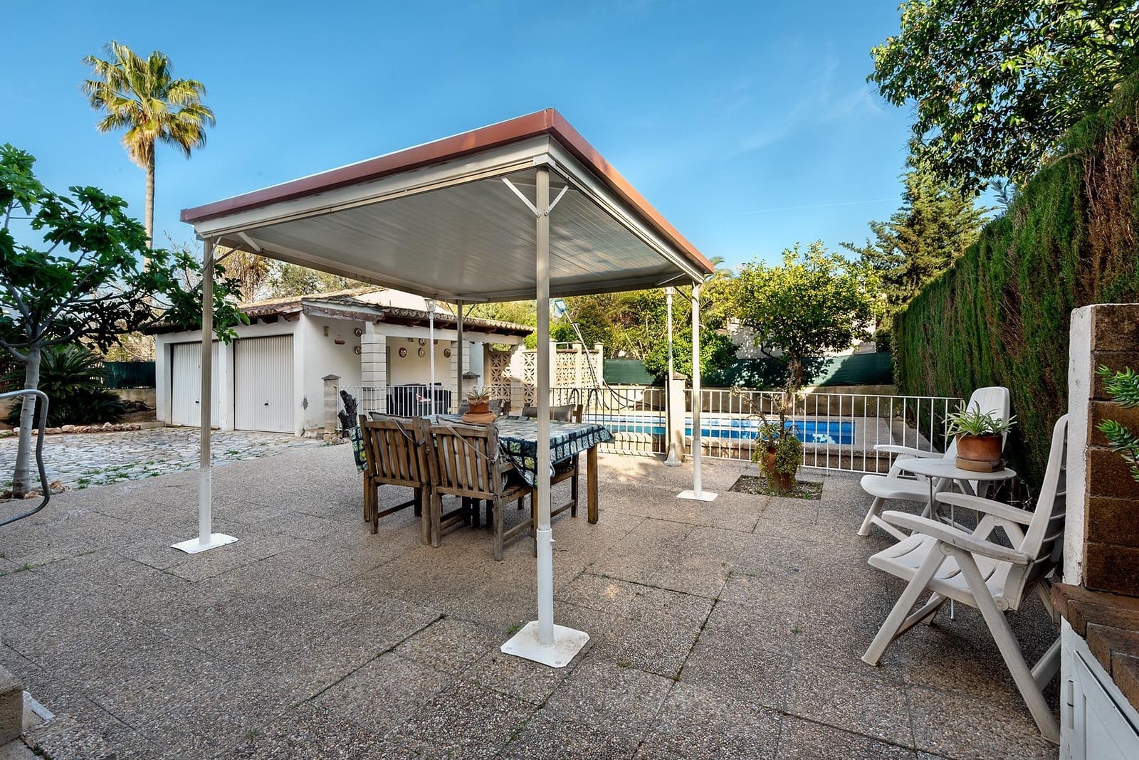 5 soveværelse Villa til salg i Palmanyola med swimmingpool garage - € 790.000 (Ref: 9975375)