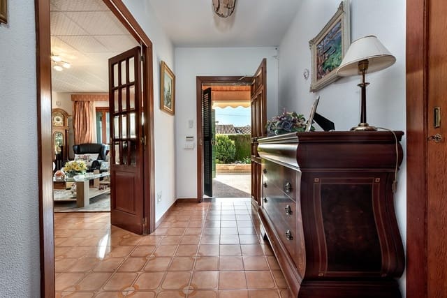 5 soveværelse Villa til salg i Palmanyola, Bunyola med swimmingpool garage - € 790.000 (Ref: 9975375)