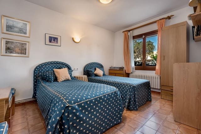 5 soveværelse Villa til salg i Palmanyola, Bunyola med swimmingpool garage - € 790.000 (Ref: 9975375)