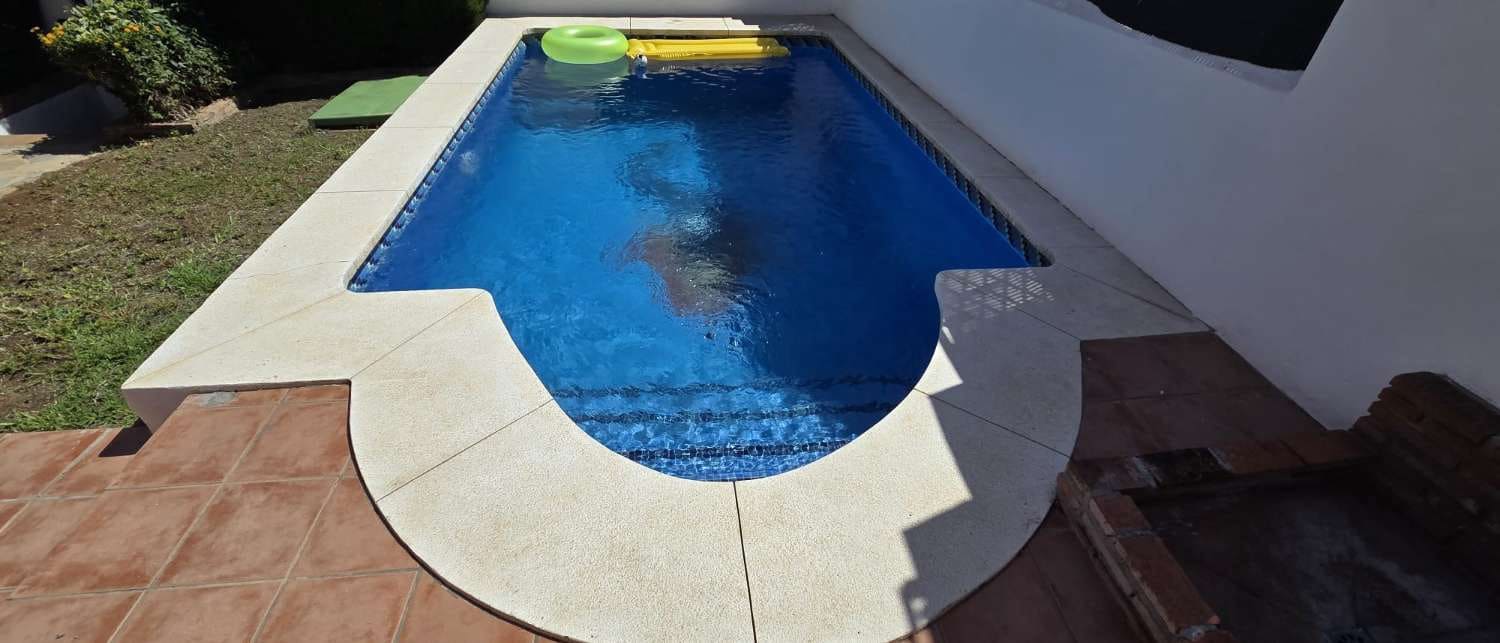 4 camera da letto Villetta Bifamiliare da affittare in Alhaurin de la Torre con piscina garage - 2.600 € (Rif: 10002578)