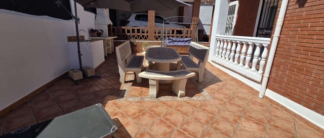 4 camera da letto Villetta Bifamiliare da affittare in Alhaurín de la Torre - 2.600 € (Rif: 10002578)