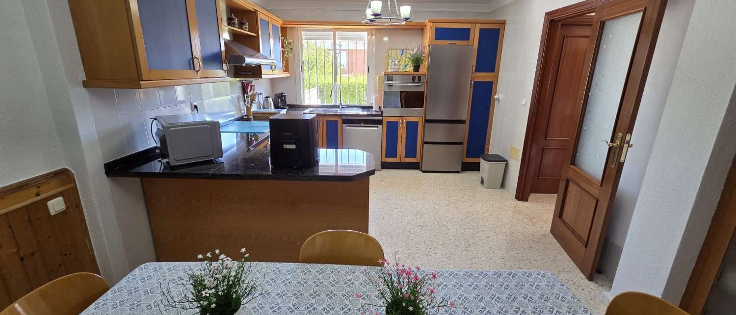 4 camera da letto Villetta Bifamiliare da affittare in Alhaurin de la Torre con piscina garage - 2.600 € (Rif: 10002578)
