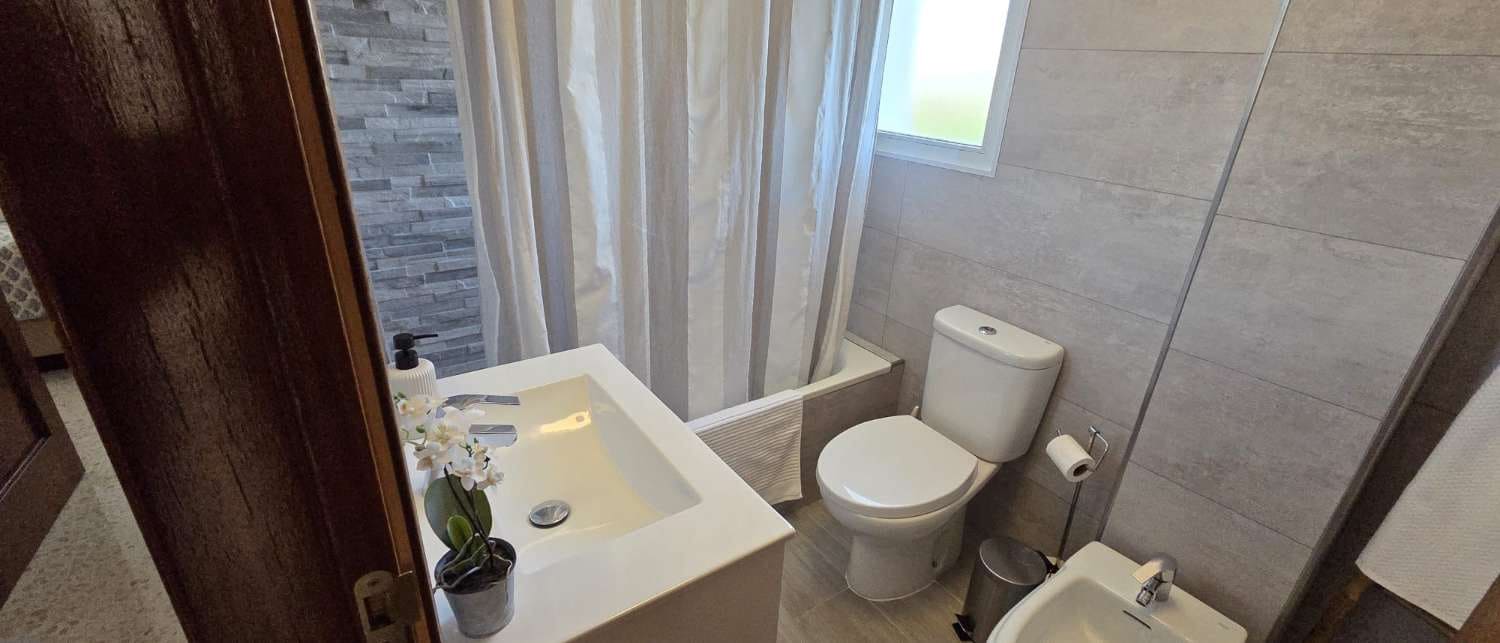 4 camera da letto Villetta Bifamiliare da affittare in Alhaurin de la Torre con piscina garage - 2.600 € (Rif: 10002578)