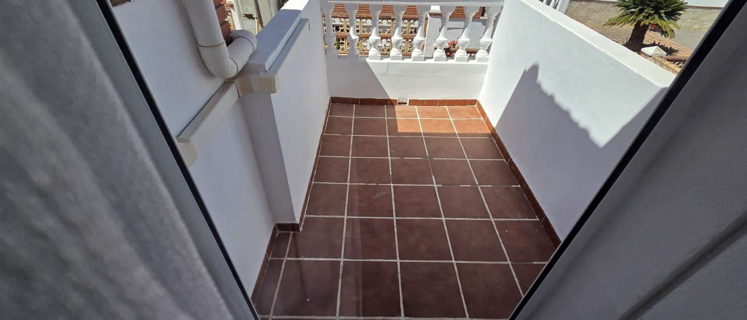 4 camera da letto Villetta Bifamiliare da affittare in Alhaurin de la Torre con piscina garage - 2.600 € (Rif: 10002578)